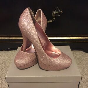 Pink Glitter Pump